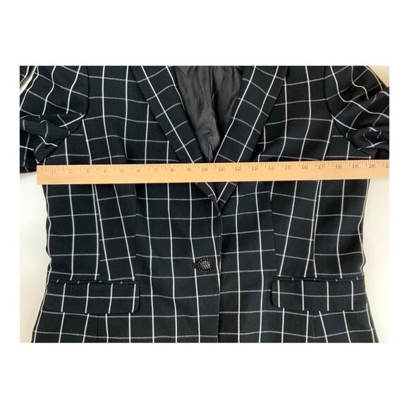 Karl Lagerfeld Paris Black and White Windowpane Blazer Women's Size 14 - Picture 6 of 9